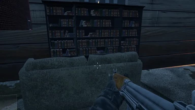 Survivor gameplay in Disbond
